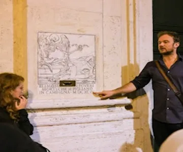 Rome: Ghosts & Legends Guided Walking Tour